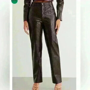 NWT Dynamite Gisele Straight Leg  Croco Faux Leather Pants in Mocha Madness